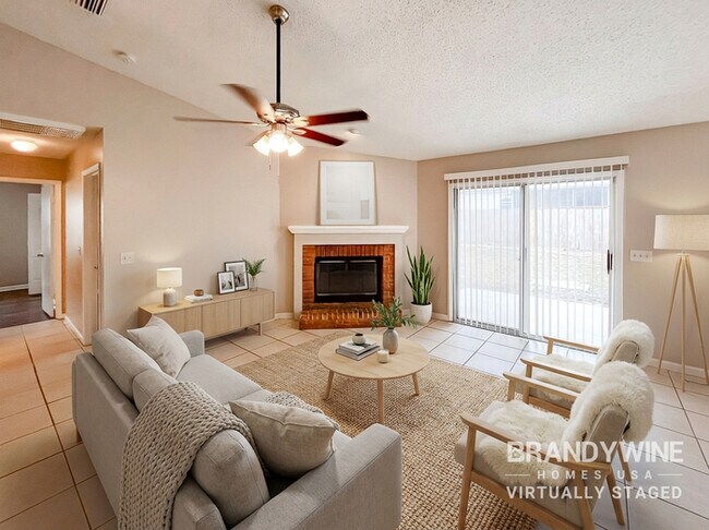 Photo - 8055 International Village Dr