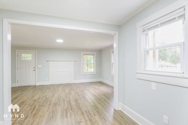 Photo - 400 Cherry St