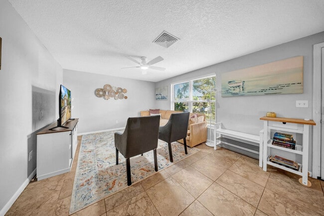 Photo - 779 34th St SE Unidad ID1319966P