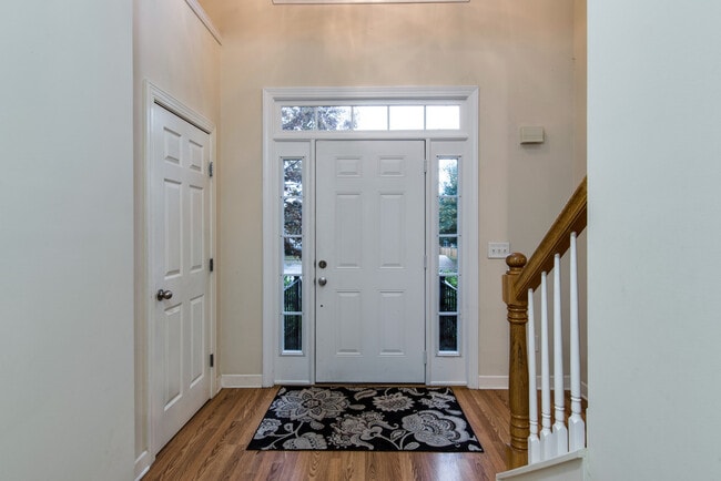 Photo - **ESTABLISHED NEIGHBORHOOD, AMAZING LOCATION**