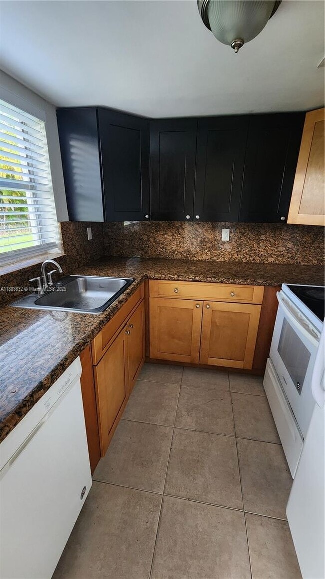 Photo - 3090 Coral Springs Dr Unit 2
