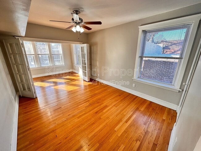 Building Photo - 5137 Waterman Blvd Unit 4