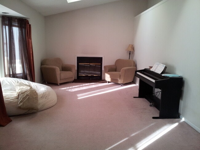 Photo - comfy home for rent