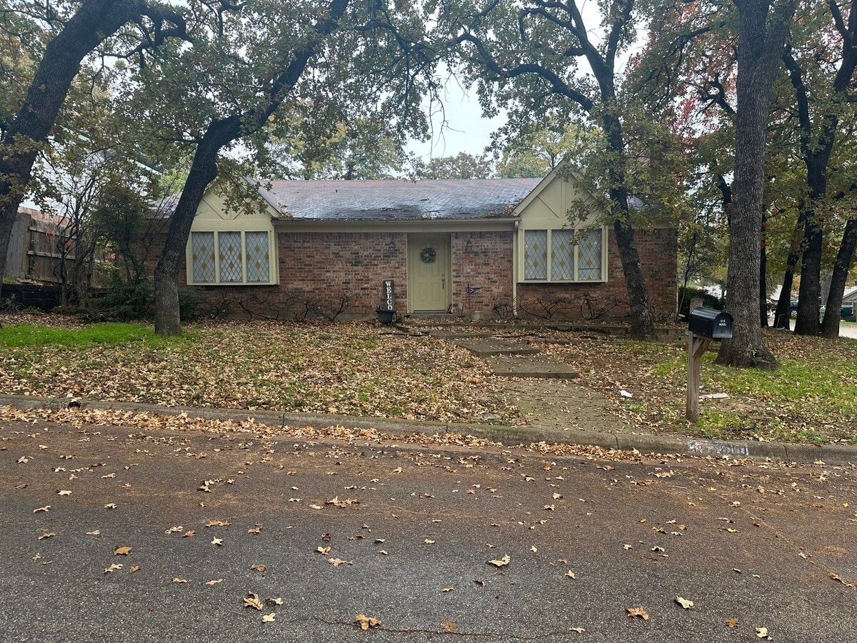 5810 Trail Crest Dr House House Rental in Arlington, TX