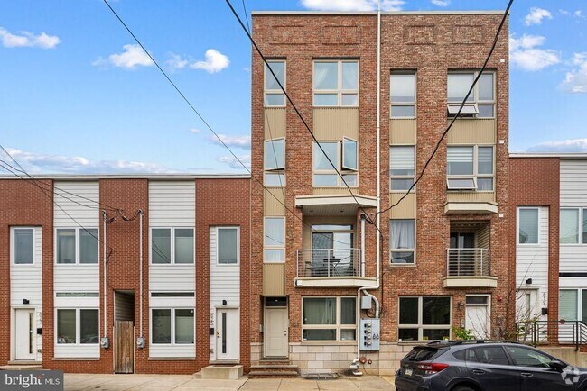 Building Photo - 823 N 15th St Unit 1 Rental