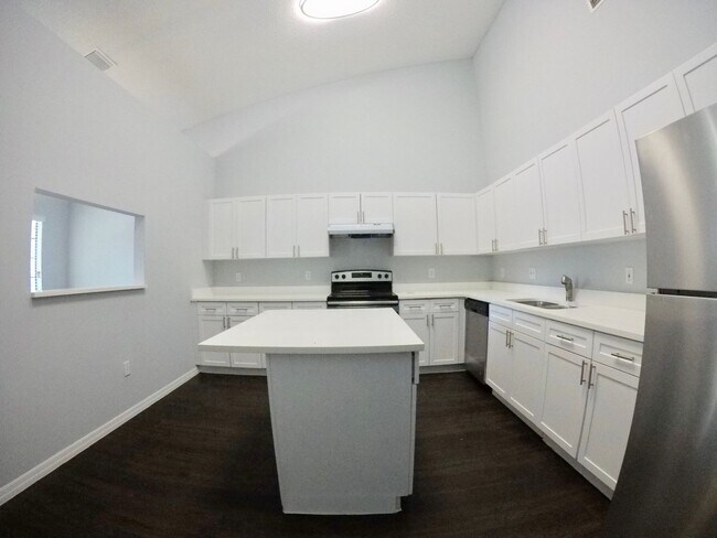 Photo - Maridadi West Palm Beach