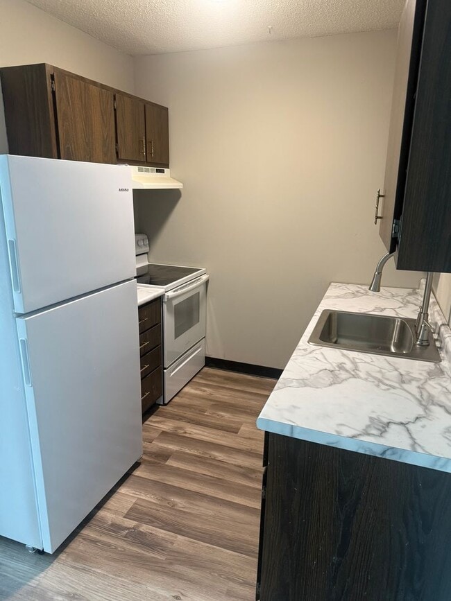 Photo - Comfortable 2BR Apartment in SW CoMo Unit 111