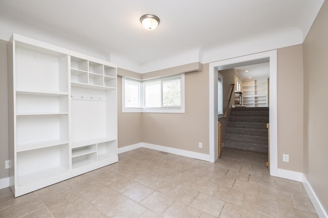 Photo - 3001 Glen Lake Rd