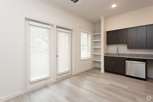 E1-Sycamore - Bridge at Granada