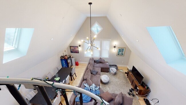 Photo - 15 Lanark Rd Unidad PH