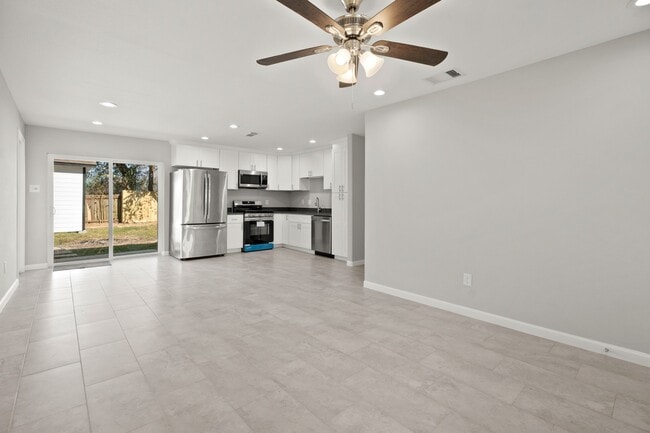 Photo - 5123 Ridgeway Dr