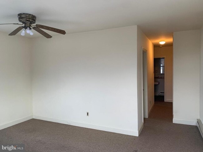 Photo - 304 Cherry St