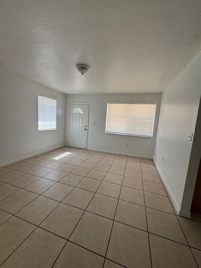 Photo - 240 NW 56th St