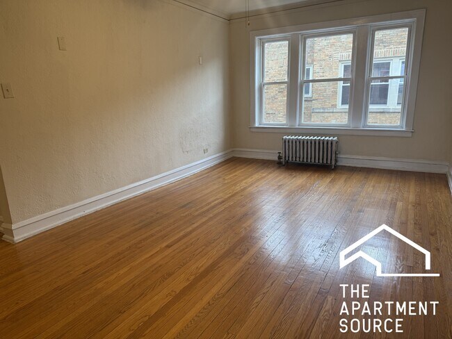 Photo - 5423 W Montrose Ave Unit N3