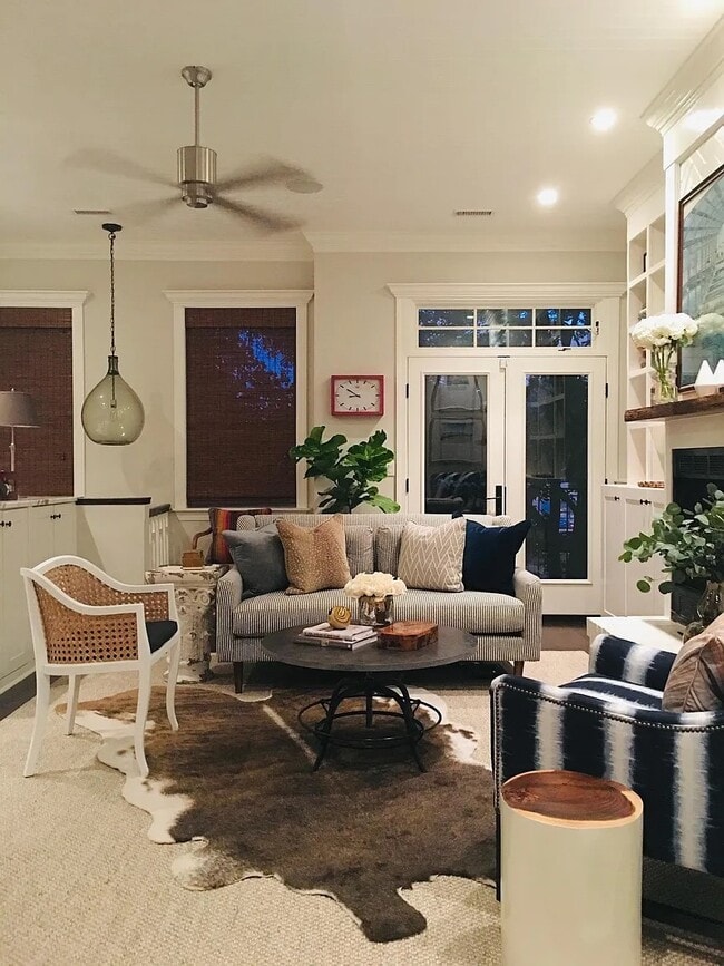 Living Room - 1830 Thames St Unit 28