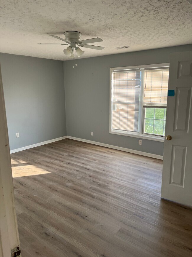 Photo - 13311 Bennettsville Rd