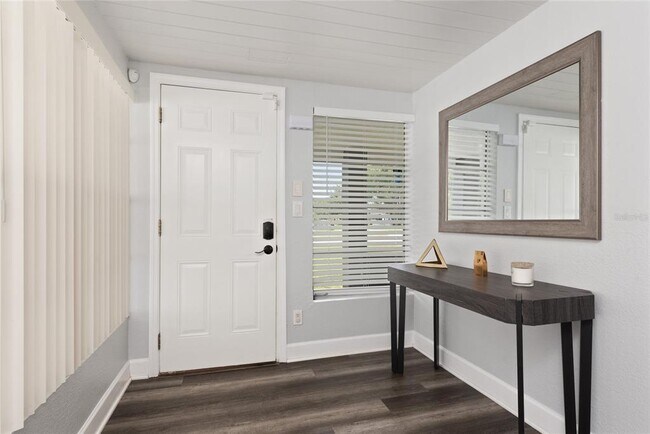 Photo - 6045 Sage Dr