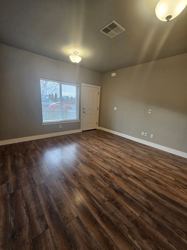 Photo - 1803012 Unit 508