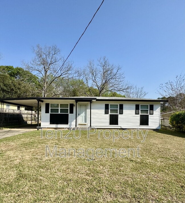 Building Photo - 302 26th St