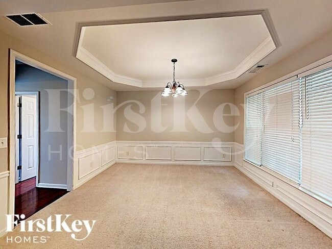 Photo - 2460 Vistoria Dr