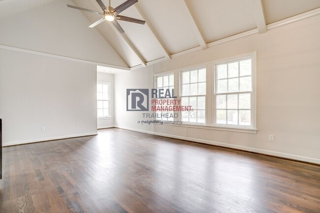 Photo - Spacious 3 bed 2 bath Monticello Duplex with Loft Unit B