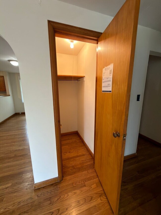 Photo - 703 N Washington St