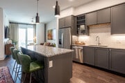 2BR, 2BA - 1315SF