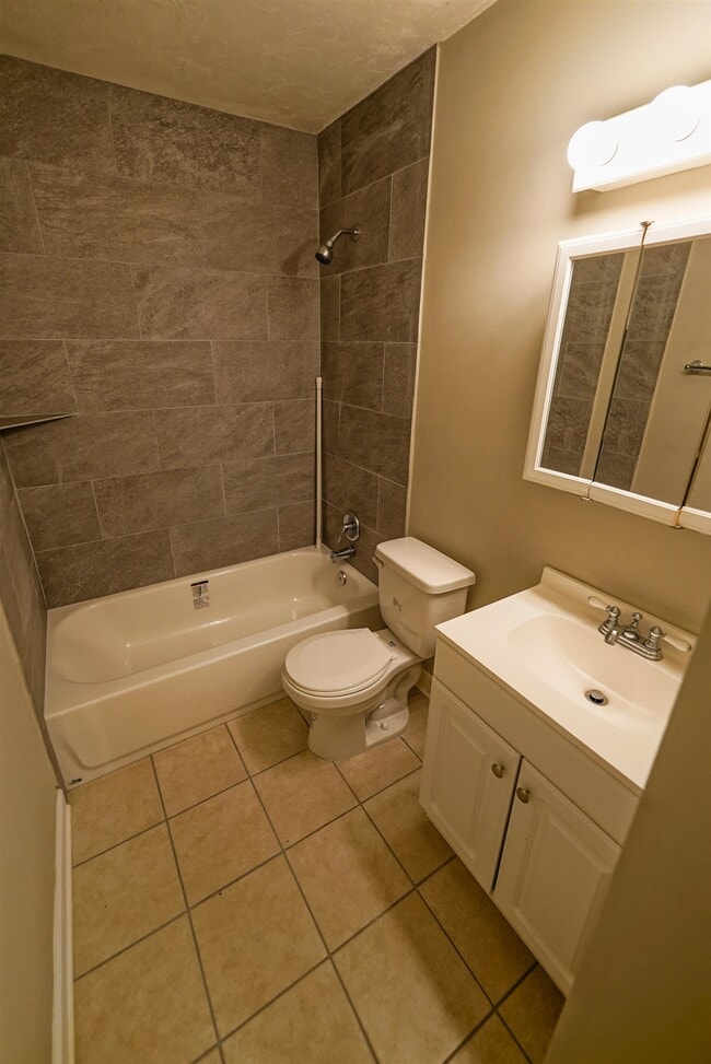 Photo - 2230 Mandrell Ct