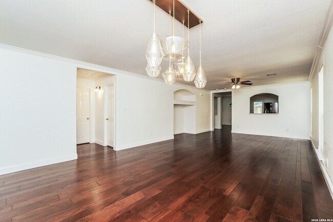 Photo - 539 Willow Grove Dr