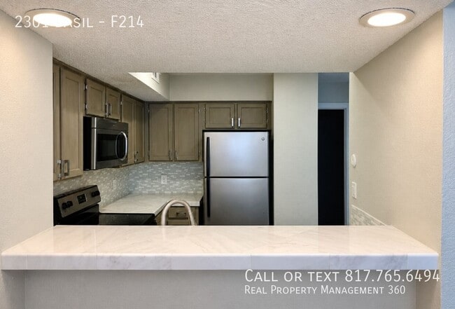 2301 Basil-F214