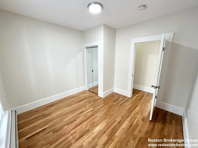 Photo - 11 Elder St Unit 1