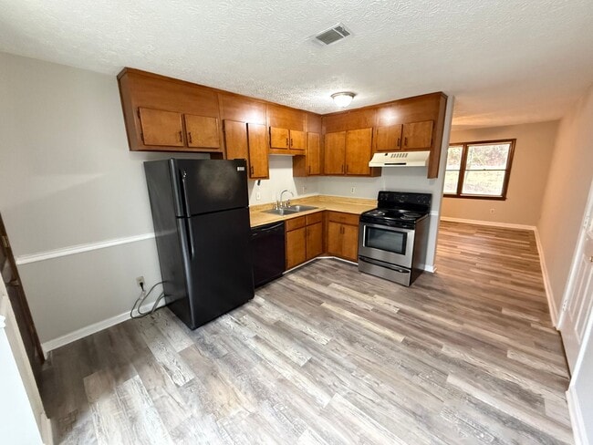 Photo - Yao 141 A&amp;B Welcome Hill Trail Unidad 141B Welcome Hill Trail SW