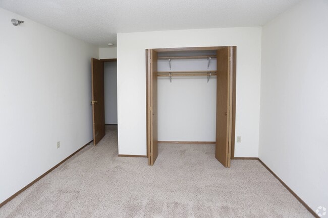 Photo - Isanti Village II