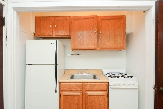 Photo - 4650 N Paulina St Unidad 201