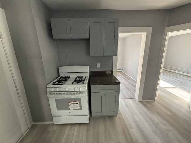 Photo - 247 Washington St Unidad 1s