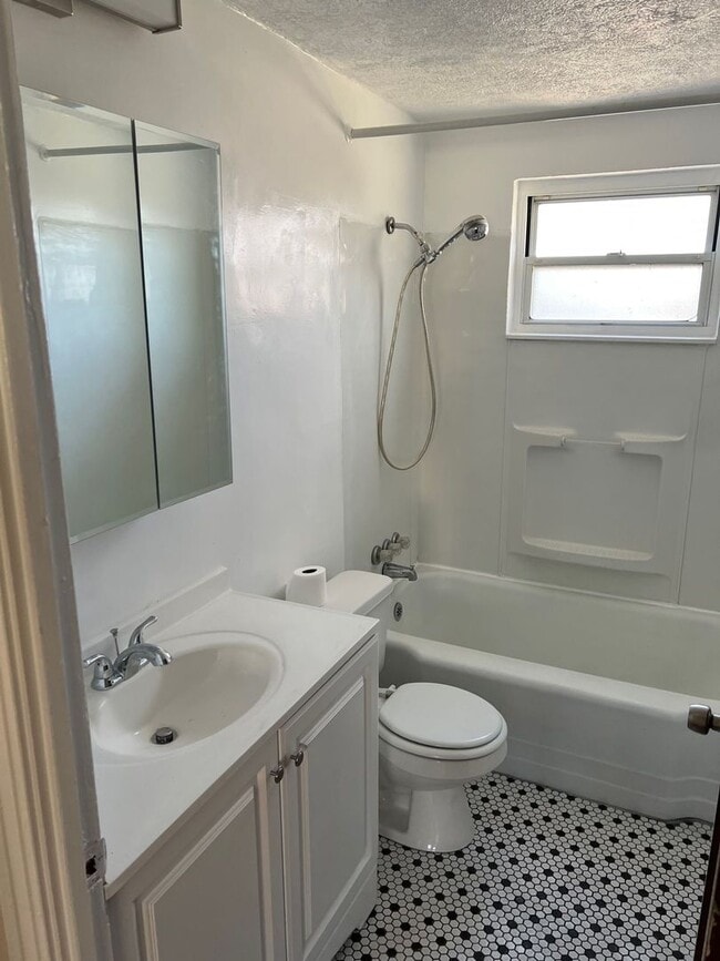 Photo - Newly Renovated 3BD 1BA house in Penn Hills!