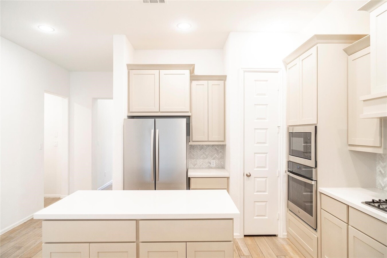 Photo - 31410 Golden Cliffs Ln