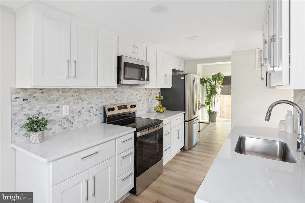 Photo - 18473 Stone Hollow Dr