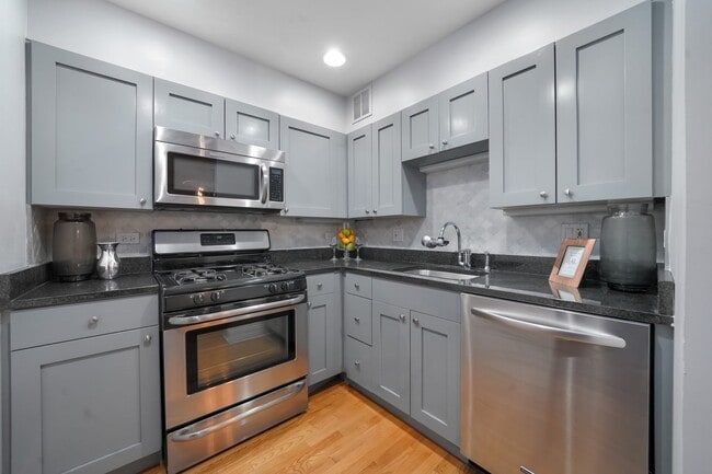 Photo - 2131 N Larrabee St Unit 6203