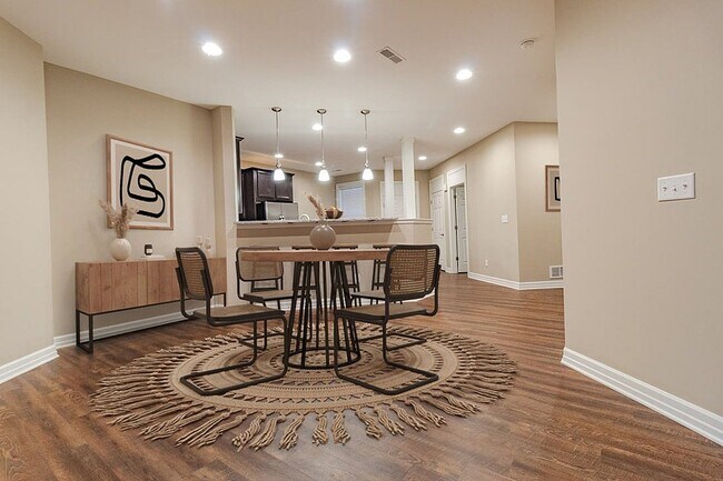 Área de comedor - Pembrook Place