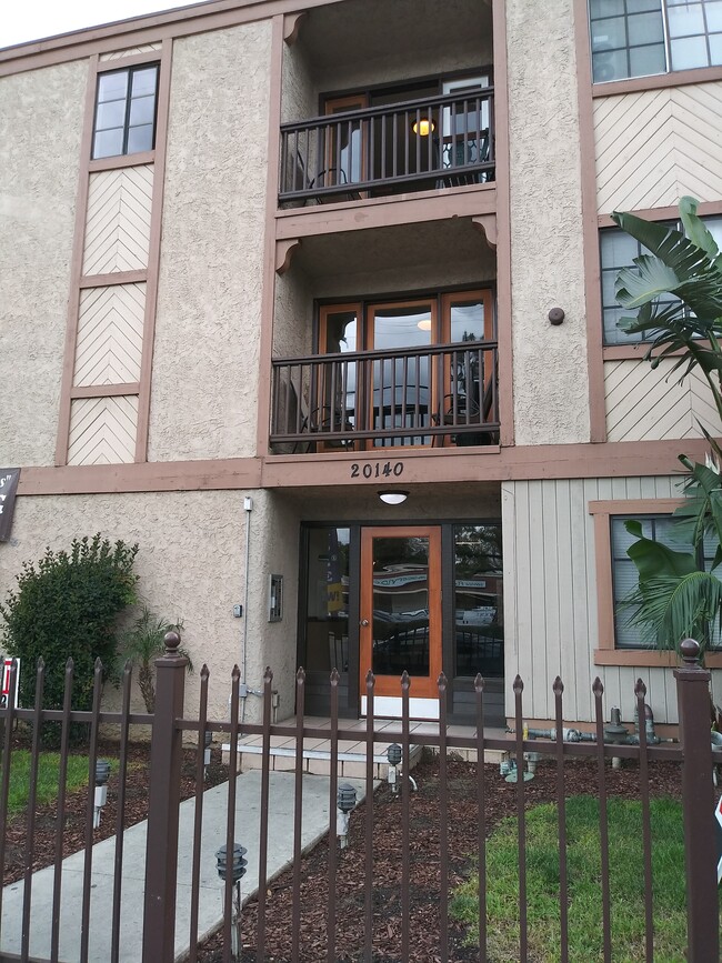 Photo - Roscoe Tower