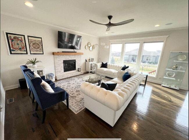 Photo - Beautiful 4 Bedroom/2.5 Bath Home *AVAILABLE MAY 15th*