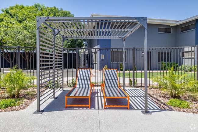 Photo - The Heights on Lemon