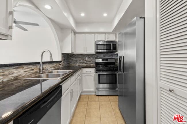 Photo - 2480 Penmar Ave Unidad 2