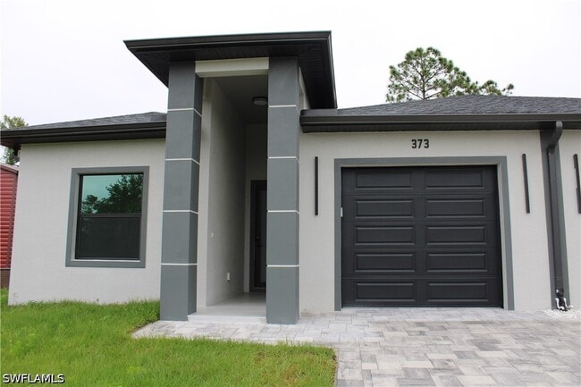 Building Photo - 373 Lillon Ave S