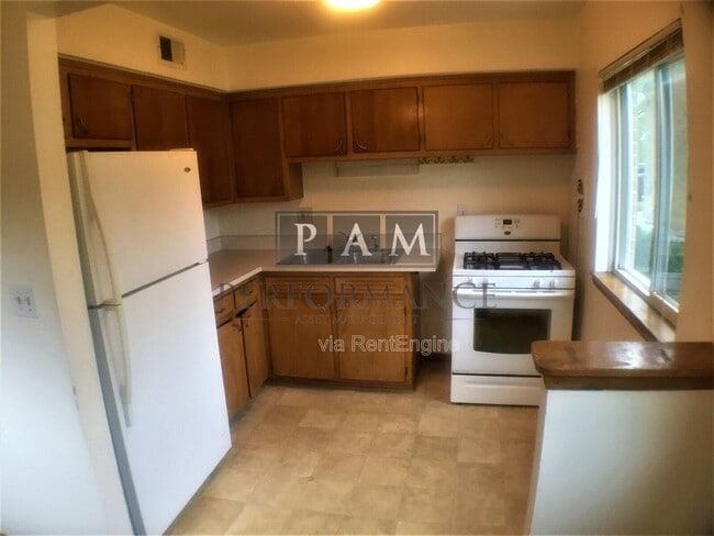 Photo - 5327 N Mohawk Ave Unit 2