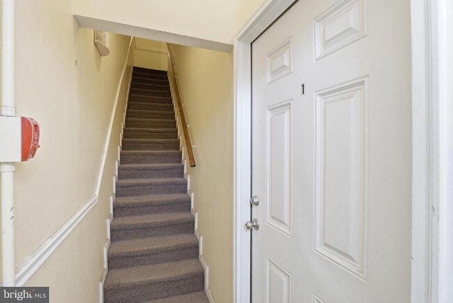 Photo - 1912 9th St NW