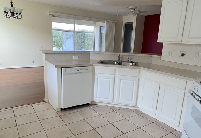 Photo - Carillon Lakes Home