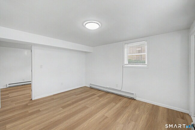 Photo - 22 Treat Ave Unit Lower Level