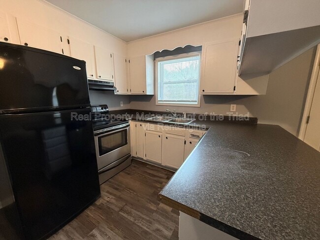 Photo - 2406 Markwood Ln SE Unit D